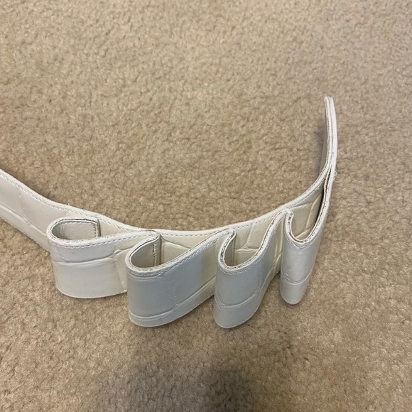 Roberto Dalpra Cream Croc Genuine Leather Bow Belt-Sz 32 main image 10
